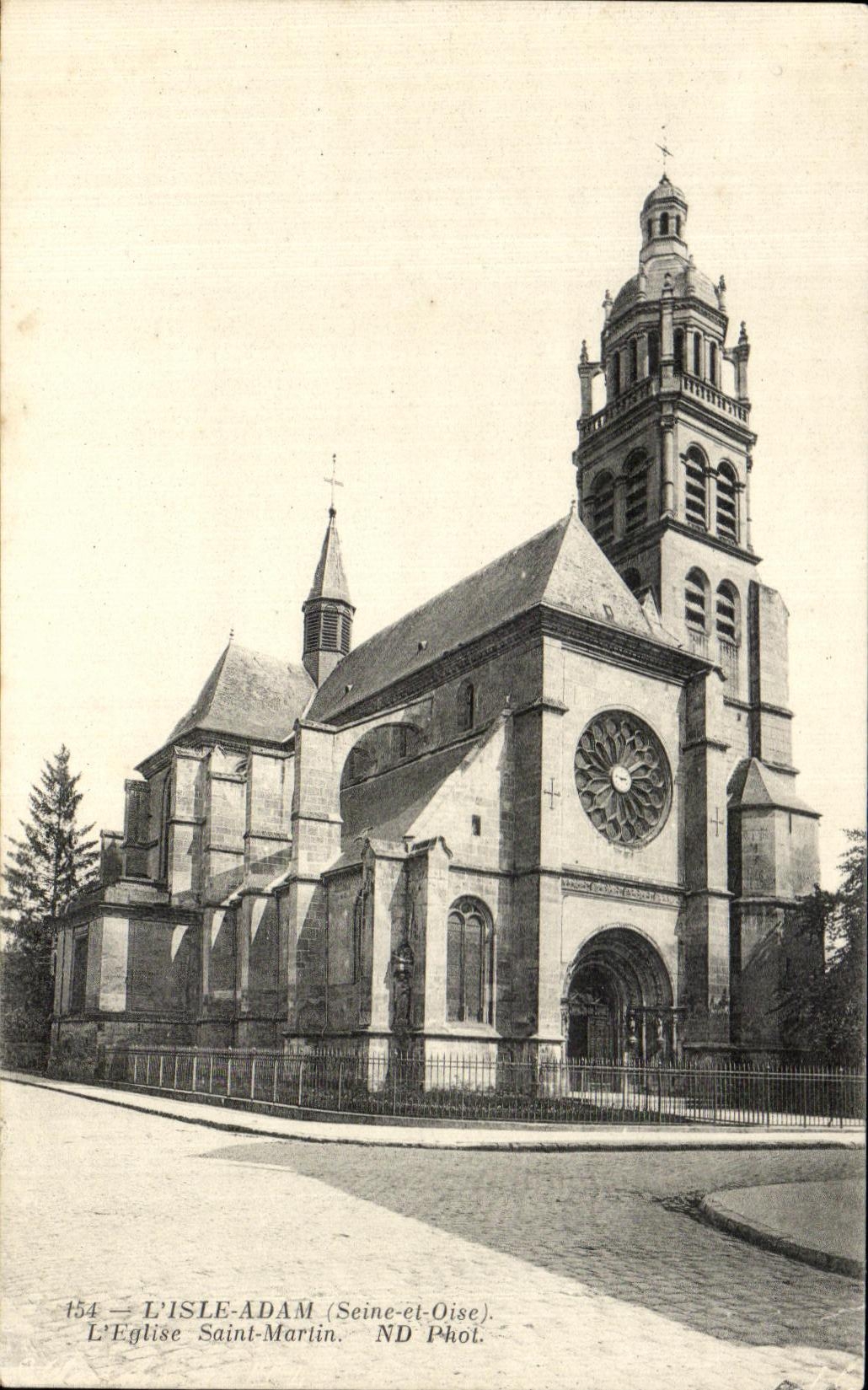 CPA L Isle Adam L Eglise Saint Martin