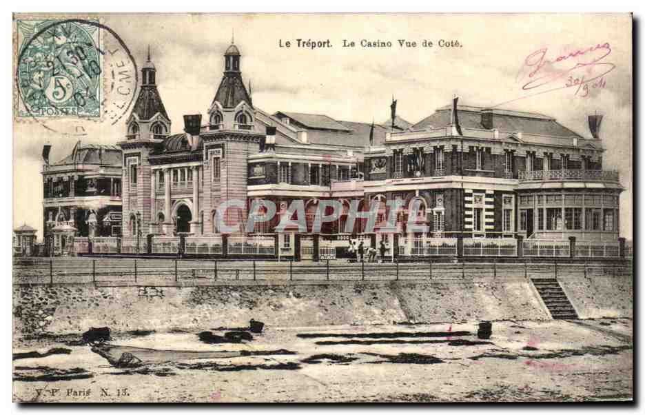 CPA Le Treport Le Casino Vue de Cote