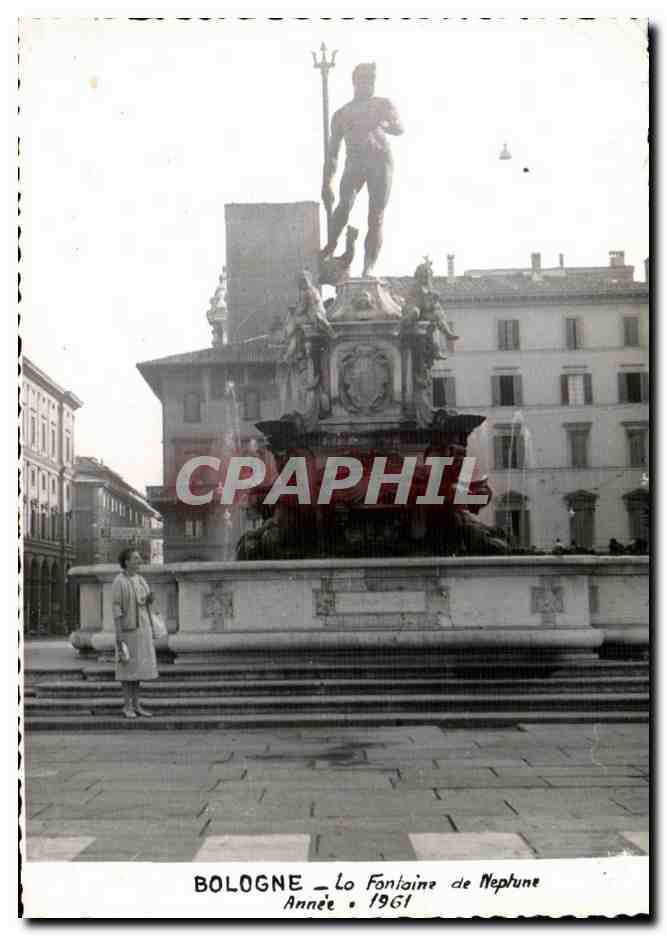 CPA Bologne Lo Fontain de Neptune Annee 1961