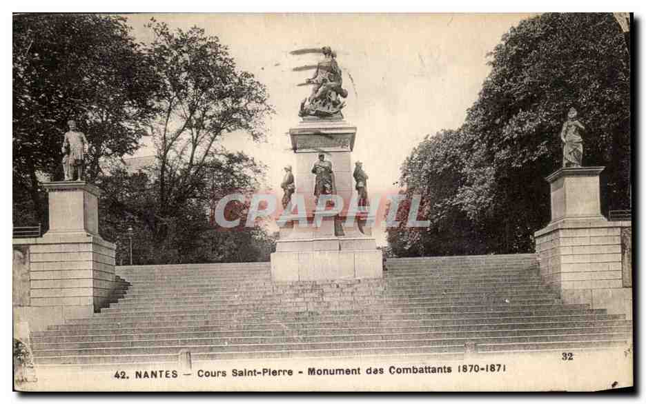 CPA Nantes Cours Saint Pierre Monument das Combattents 1870-1871