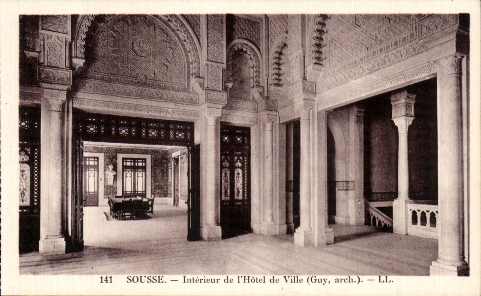 CPA Sousse Interieur de l Hotel de Ville