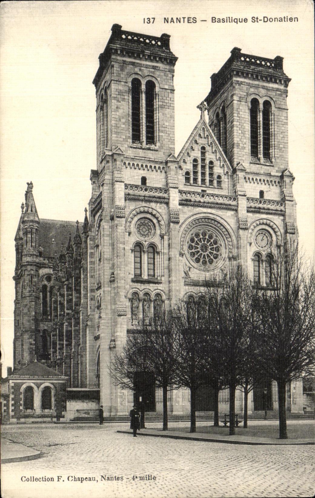 CPA Nantes Basilique St Donatien