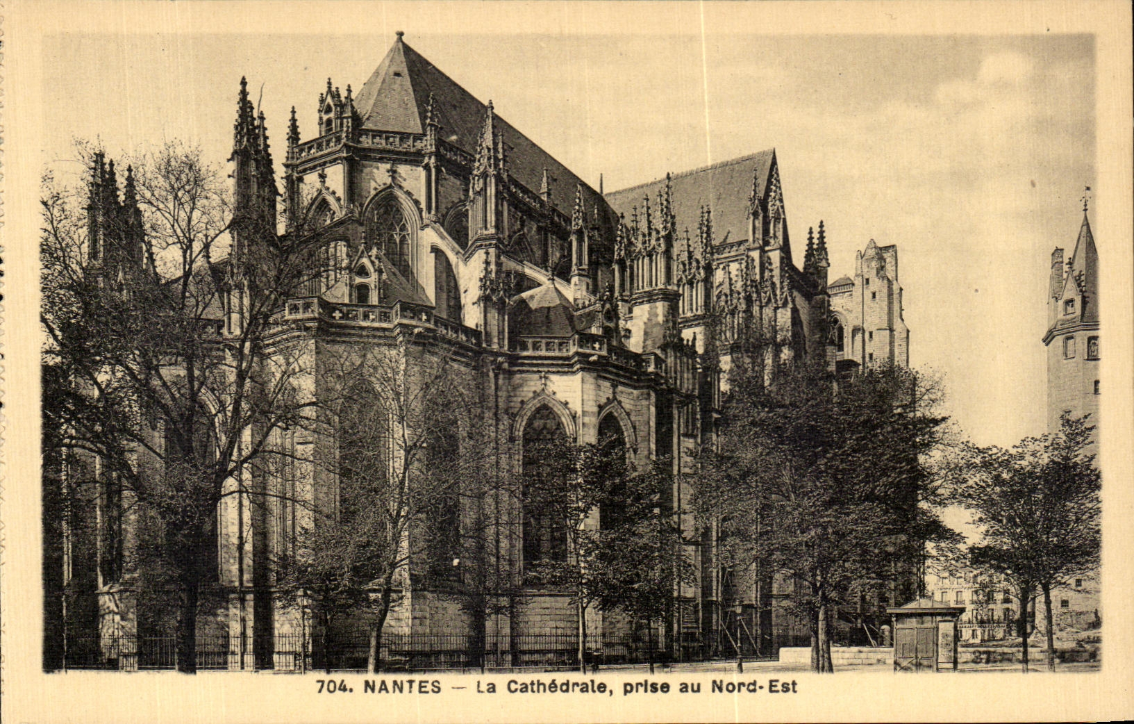 CPA Nantes La Cathedrale prise au Nord est