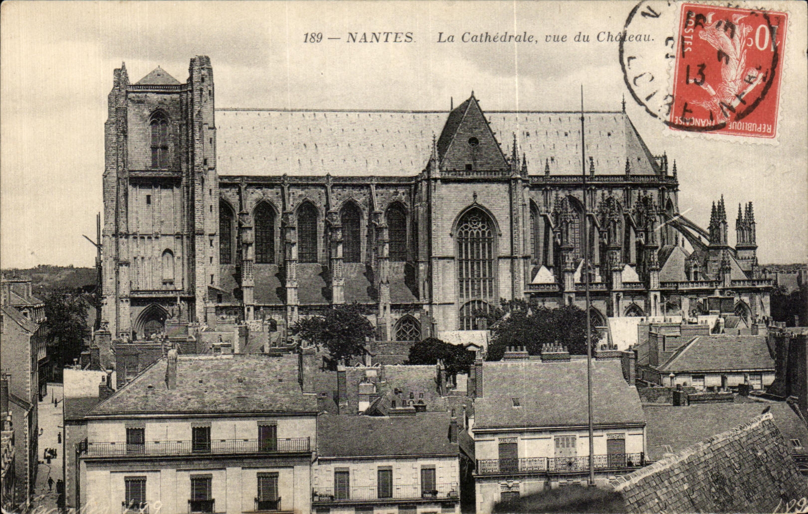 CPA Nantes La Cathedrale Vue du Chateau