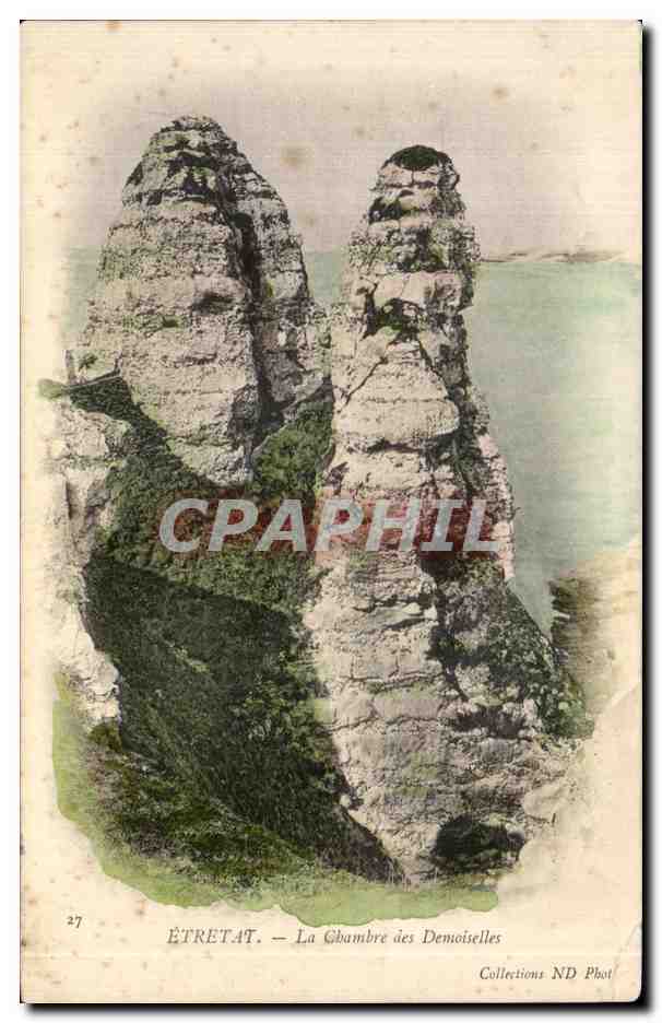 CPA Etretat La Chambre des Demoiselles
