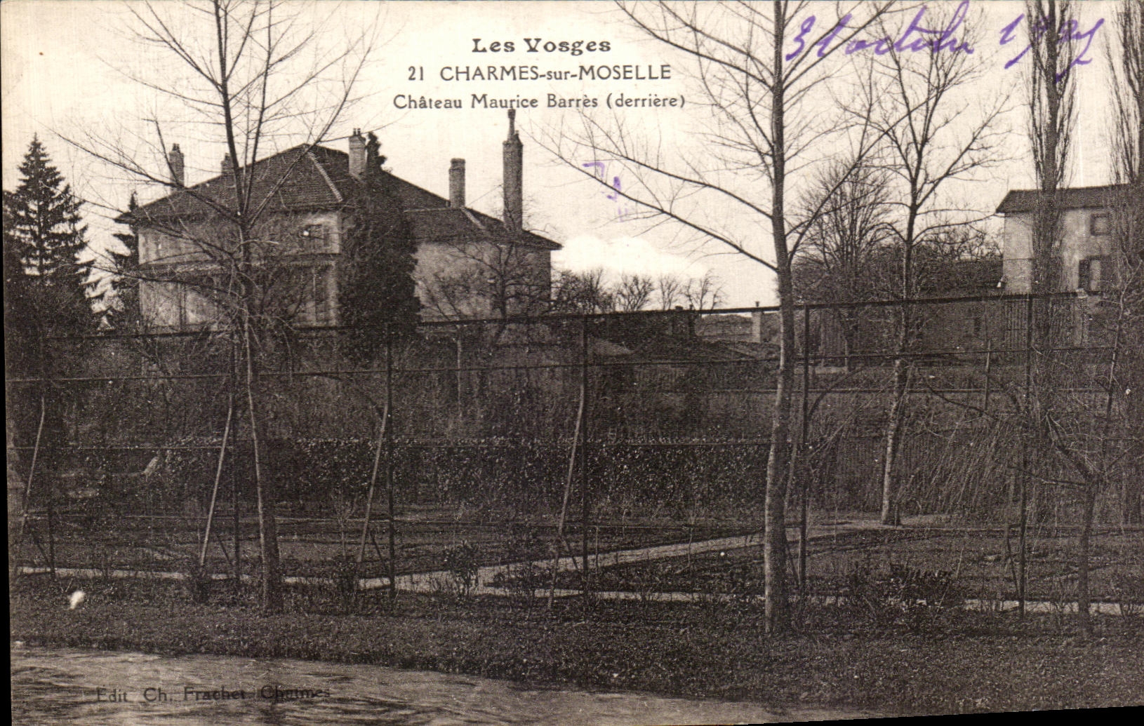 CPA Charmes sur Moselle Les Yosges Chateau Maurice Barres