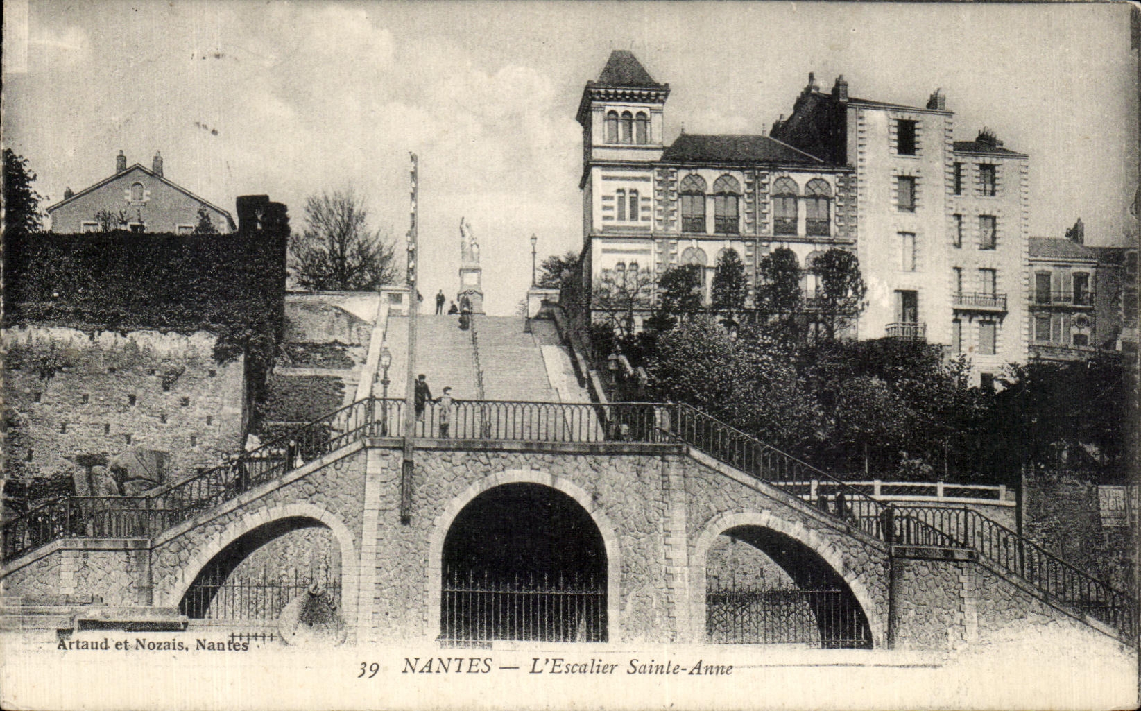 CPA Nantes L Escalier Saint Anne