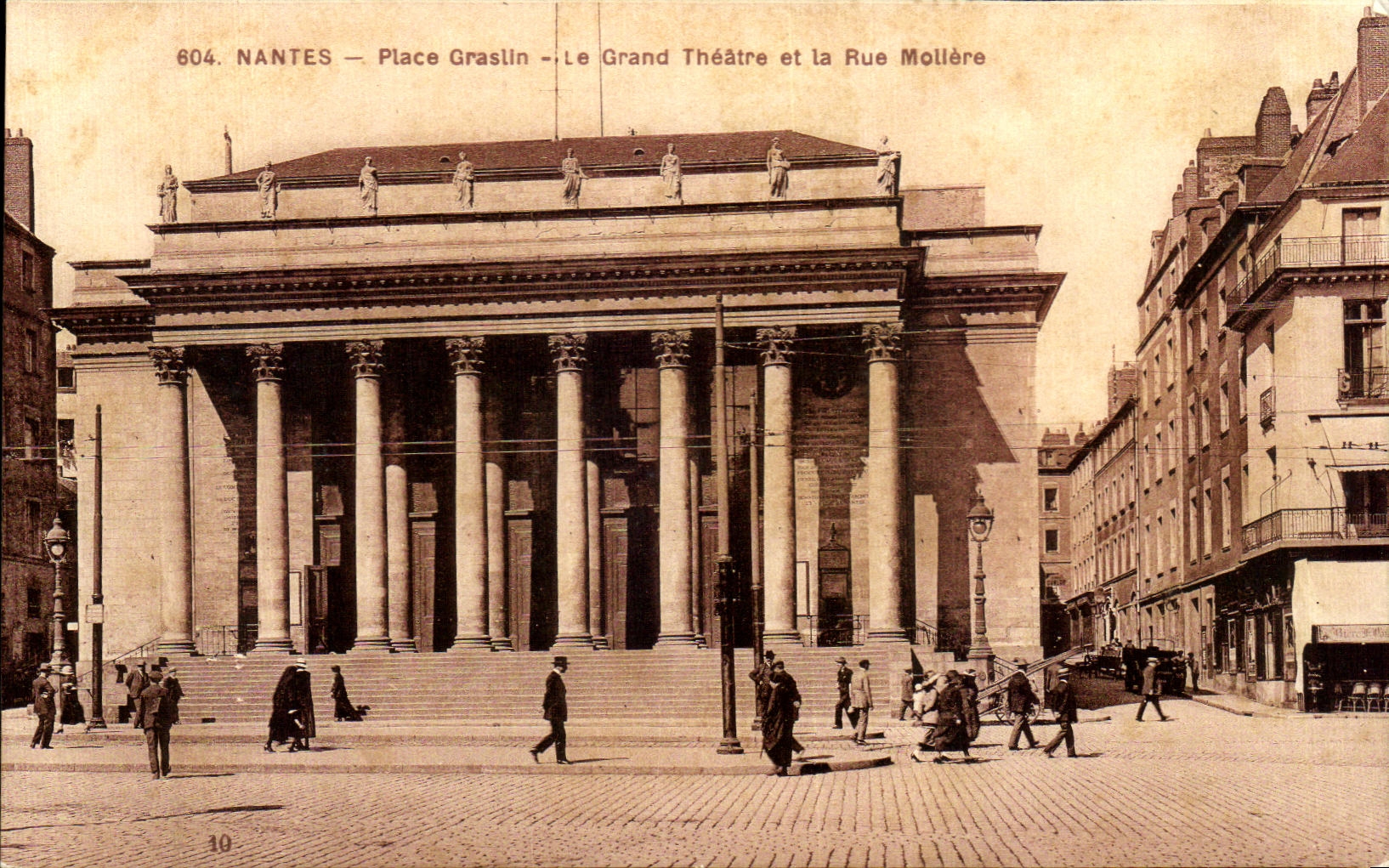 CPA Nantes Place Graslin Le Grand Theatre et la Rue Moliere
