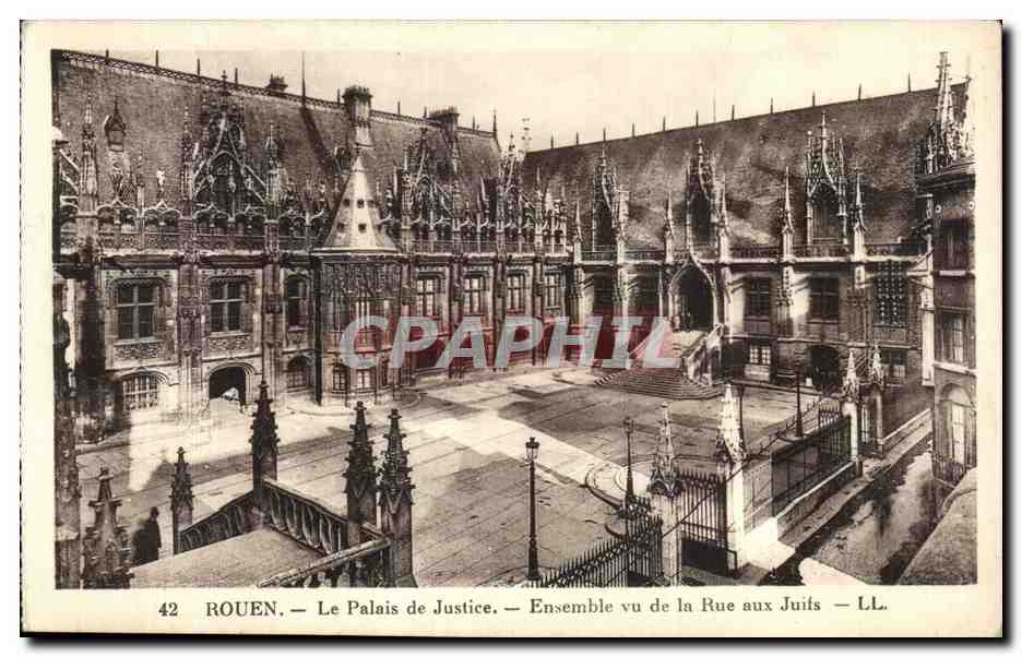 CPA Rouen Le Palais de Justice Ensemble vu de la Rue aux Juits