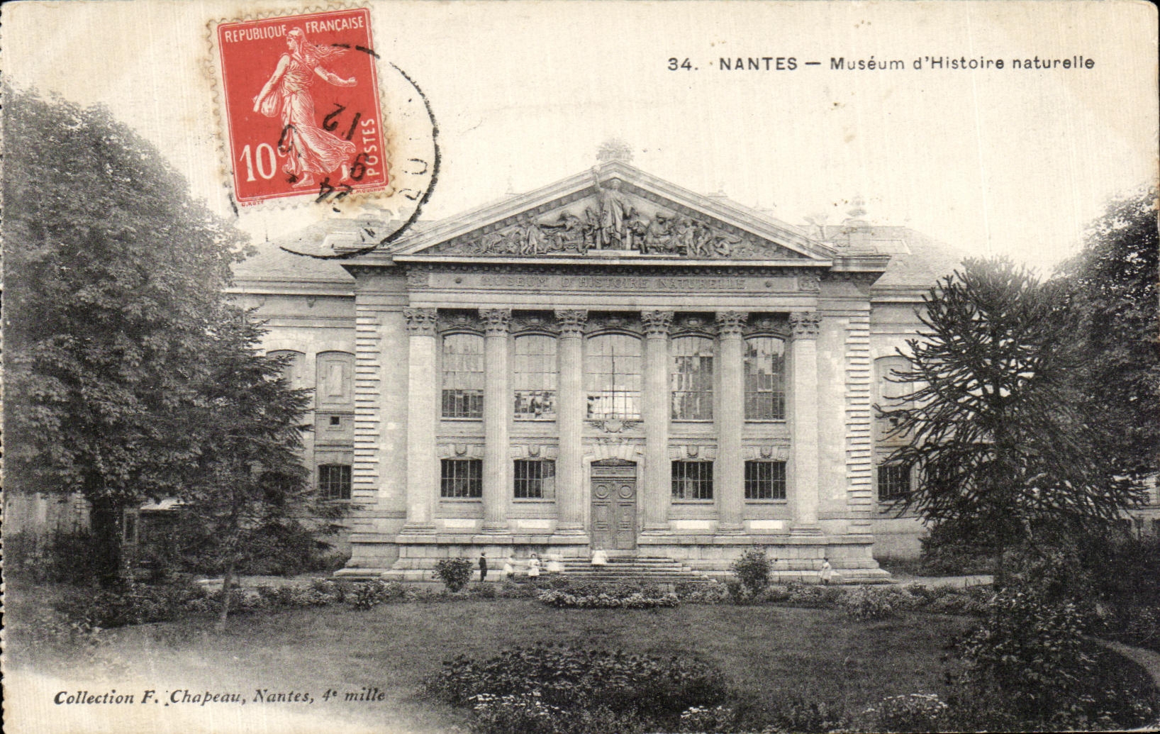 CPA Nantes Museum d Histoire naturelle