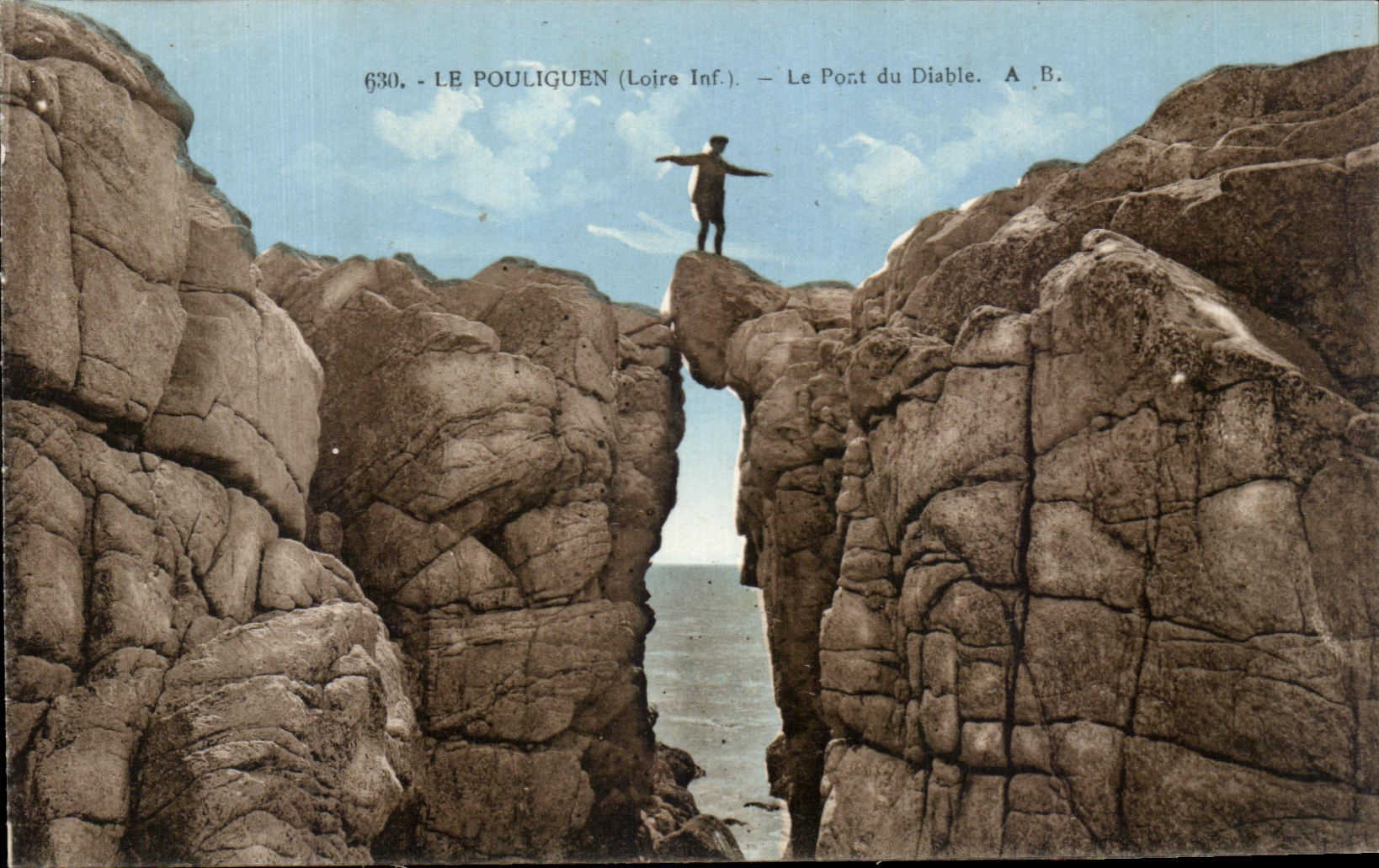 CPA Le Pouliguen Le Pont du Diable