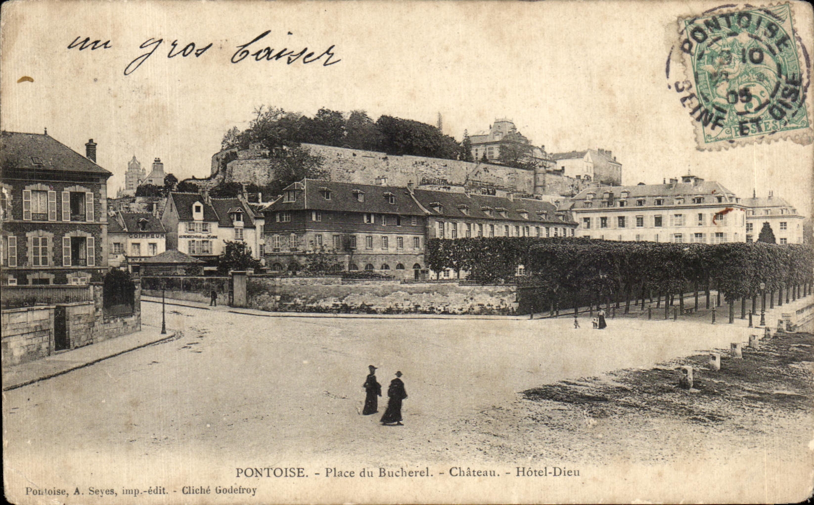 CPA Pontoise Place du Bucherel Chateau Hotel Dieu