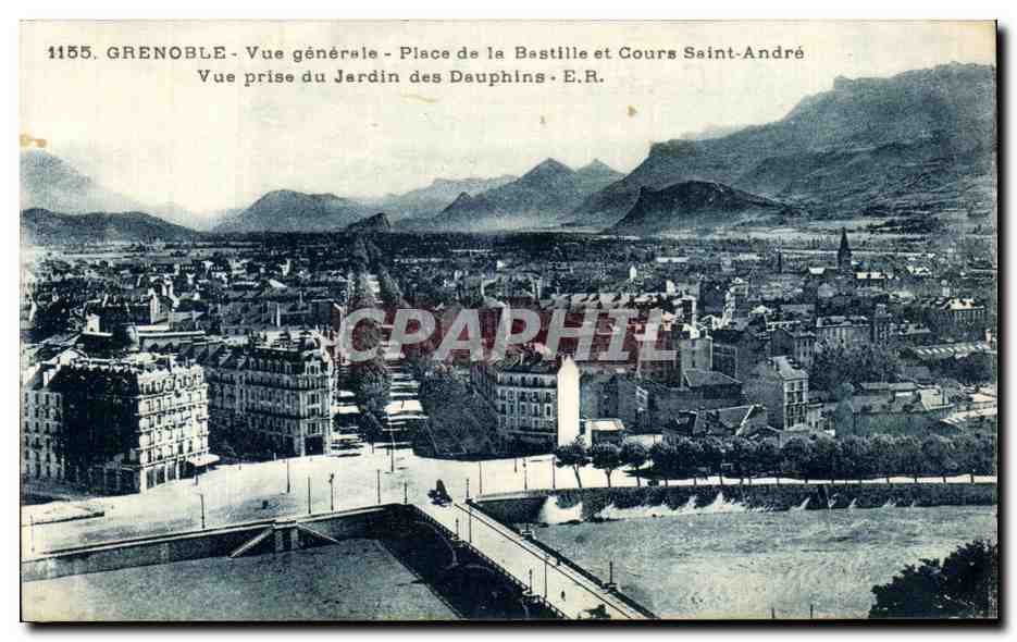 Grenoble - Vue générale - Place de la Bastille et Cours Saint-André - Vue prise du Jardin des Dauphins - E.R.