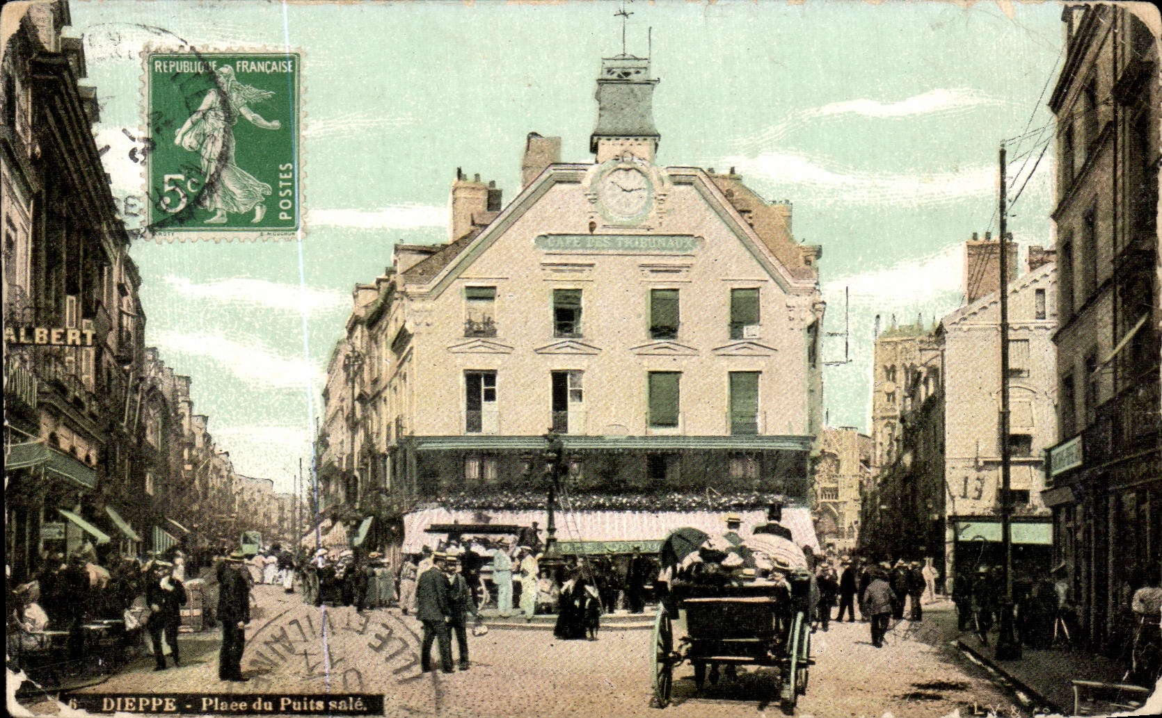 CPA Dieppe Place du Puits Sale