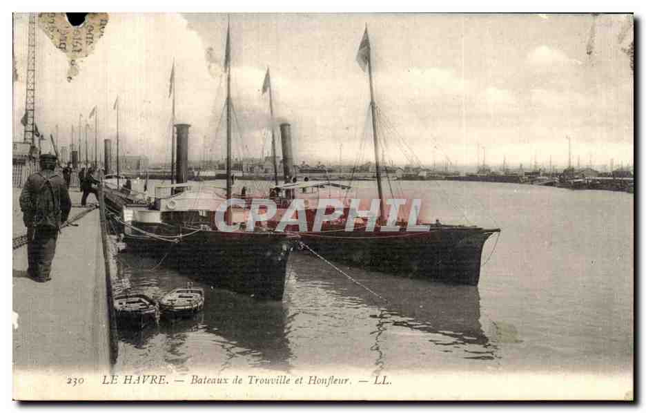 CPA Le Havre Bateaux de Trouville et honfleur