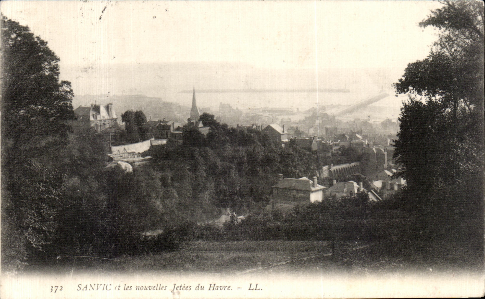 CPA Sanvic et les Nouvelles Jetees du Havre