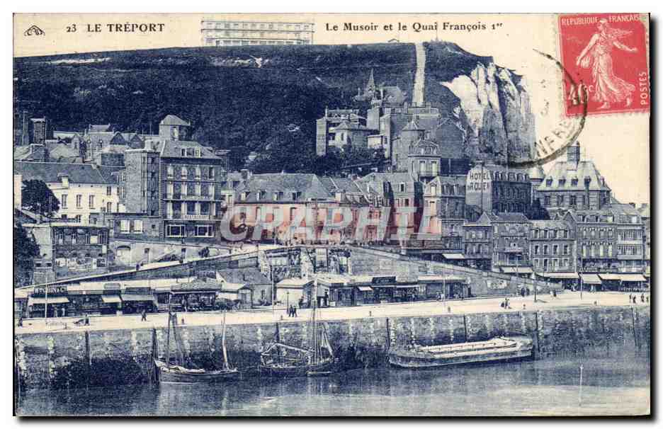 CPA Le Treport Le Musoir et le Quai Francois