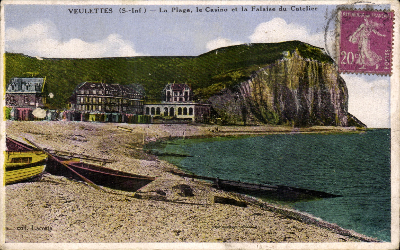 Veulettes (S.-Inf.) — La Plage, le Casino et la Falaise du Catelier — coll. Lacosta