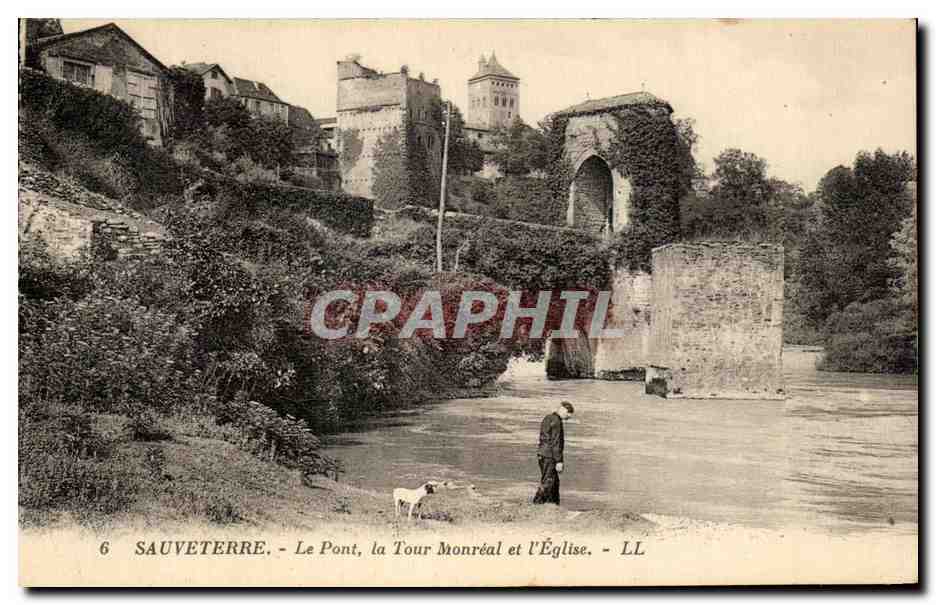 CPA Sauveterre Le Pont la Tour Monreal et I eglise