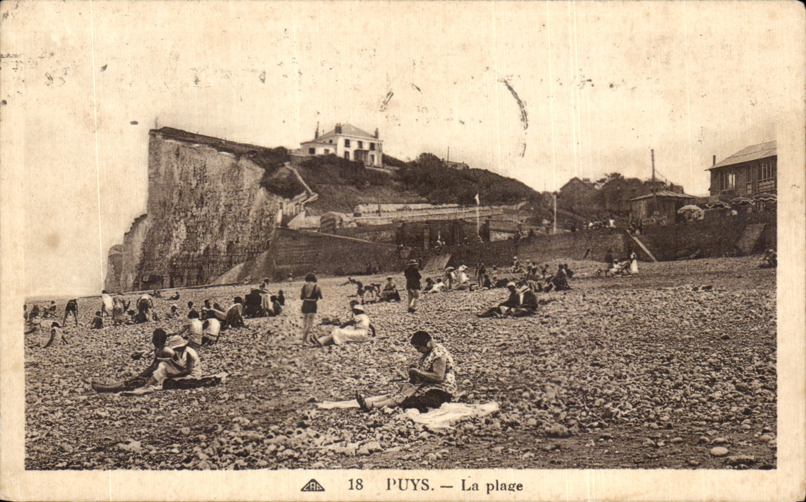 CPA Puys La plage