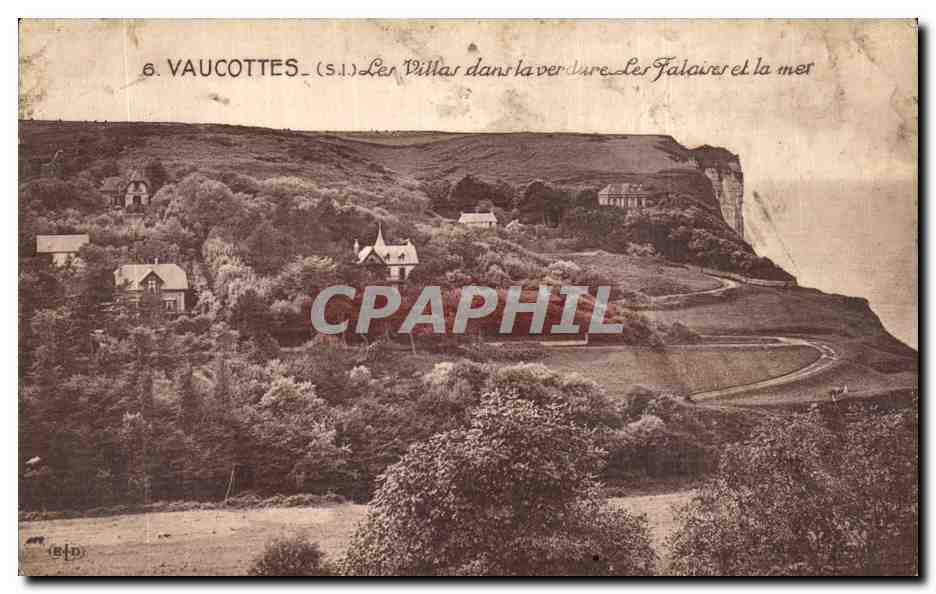 CPA Vaucottes Villas dans la verdure Les falaises et la mer