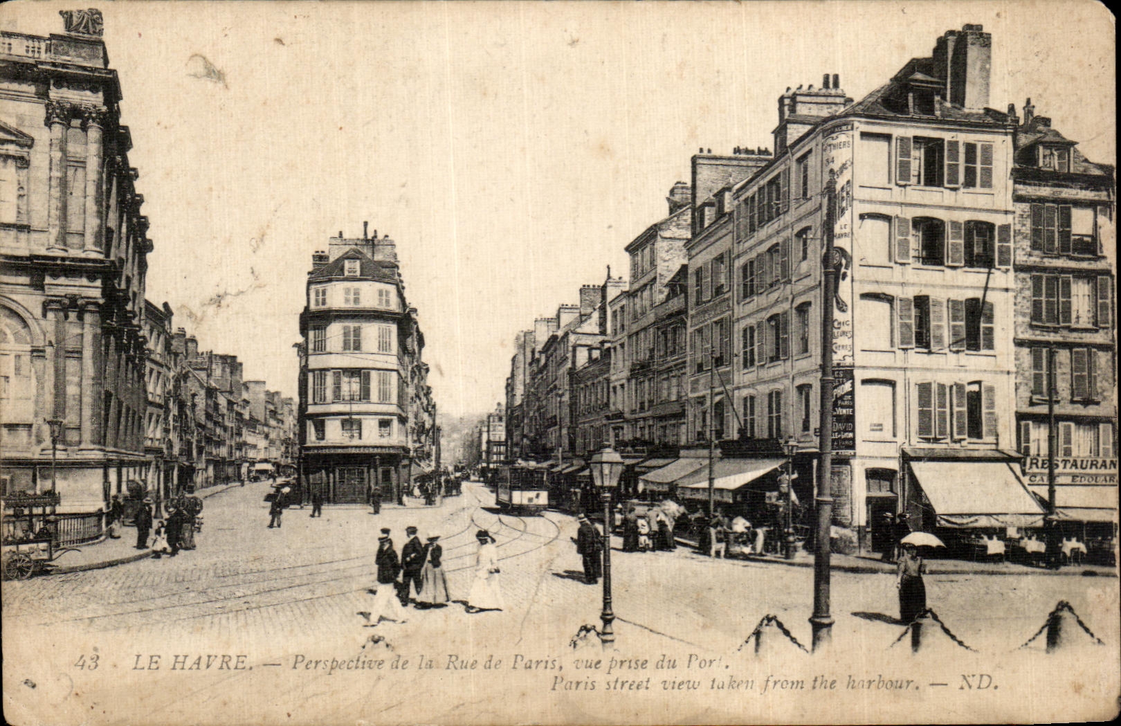 CPA Le Havre Perspectice de la Rue de Paris Vue Prise du Port