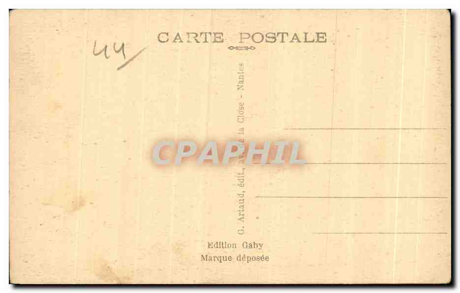 CPA Nantes La Fontaine de la Place Royale — Verso