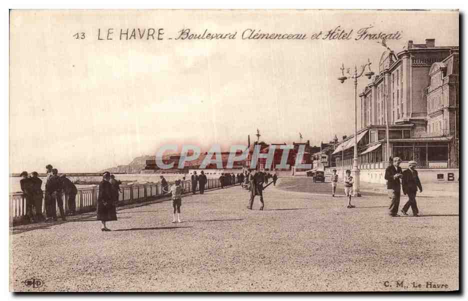 CPA Le Havre Boulevard Clemenceau et Hotel Frascati