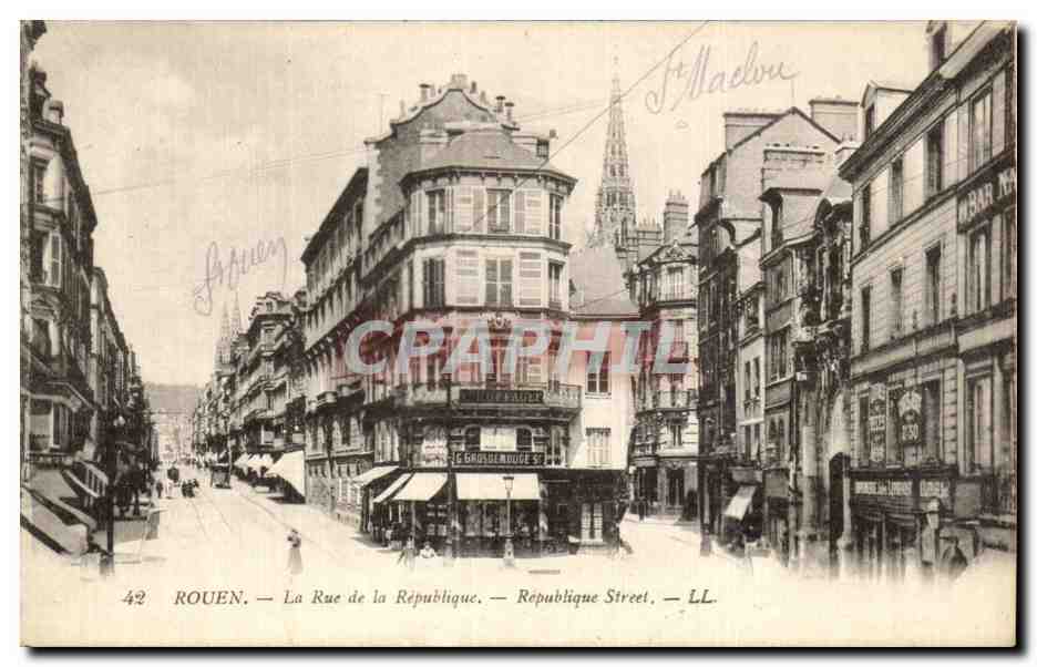 CPA Rouen La Rue de la Republique Republique Street