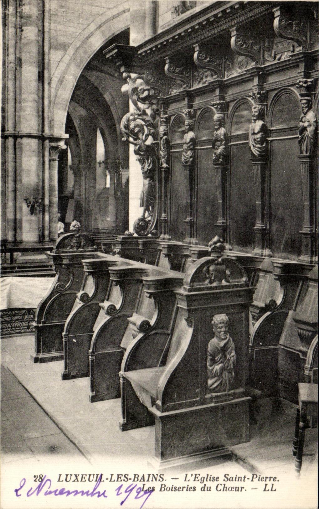 CPA Luxeuil Les Bains L Eglise Saint Pierre Les Boiserles du Choeur