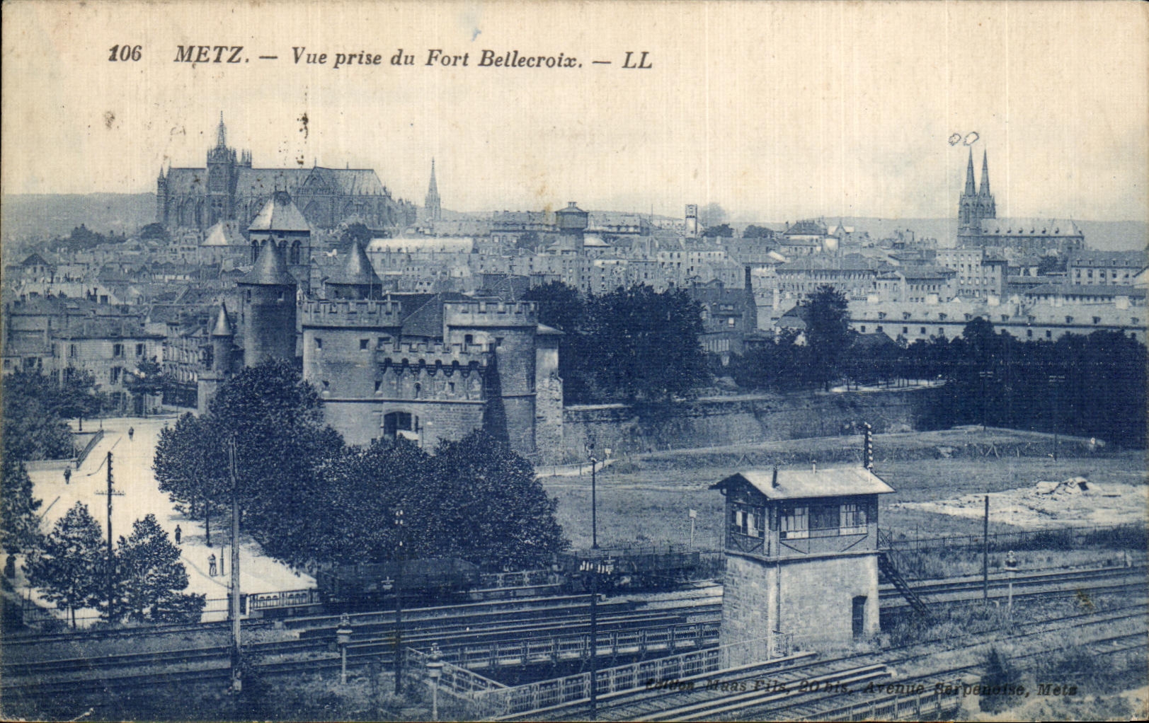 CPA Metz Vue prise du Fort Bellecroix