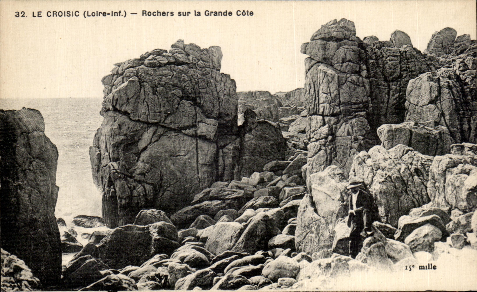CPA Le Croisic (Loire inf) Rochers sur la Grande cote
