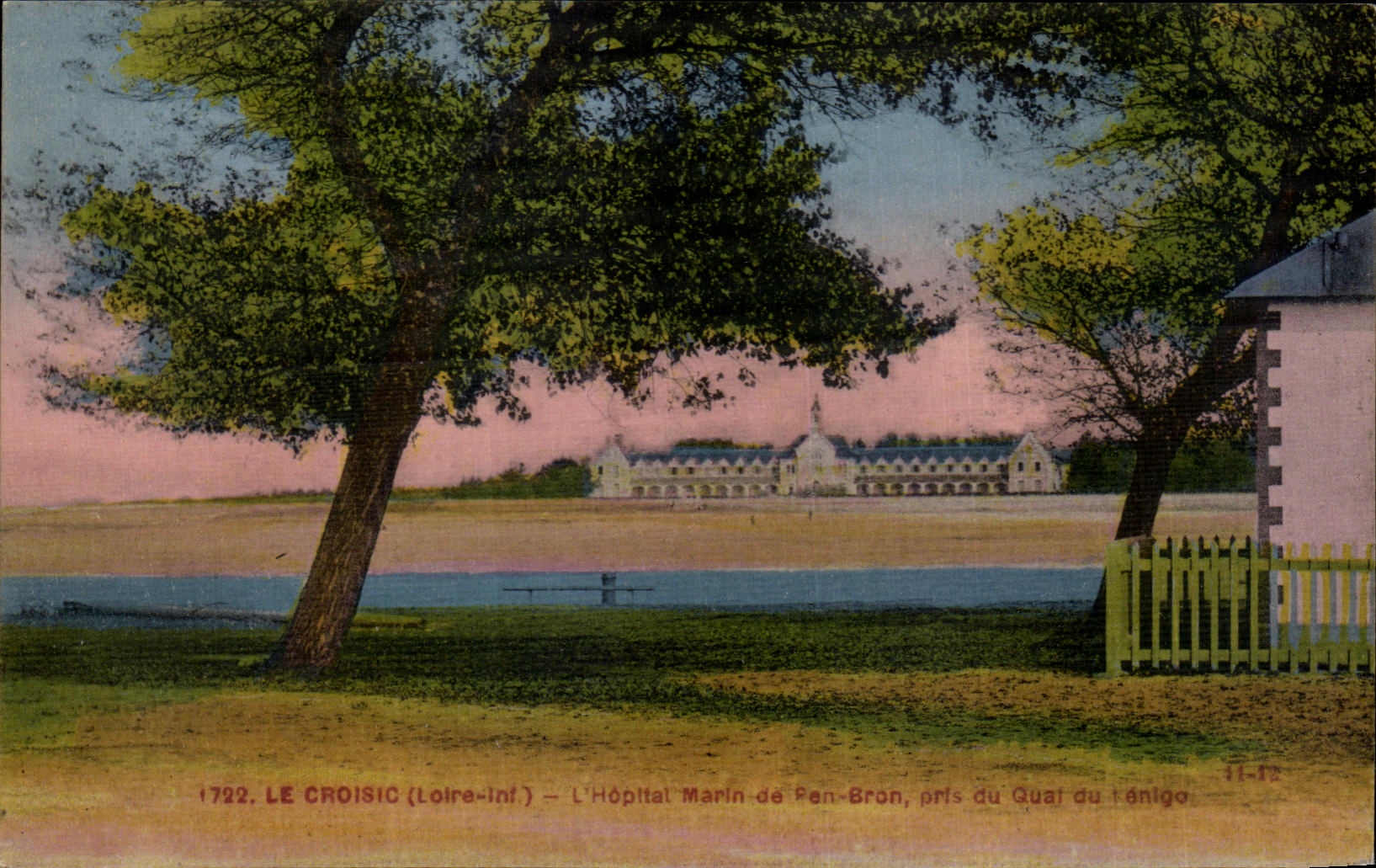 CPA Le Croisic (Loire inf) Hopital Marin de Pen Bron pris du quai 