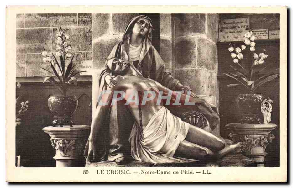 CPA Le Croisic Notre Dame de Pitie christ