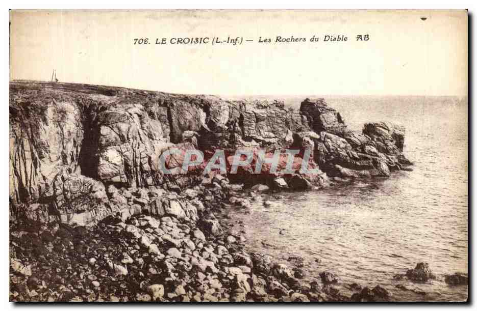 CPA Le Croisic (Loire inf) Les Rochers du Diable