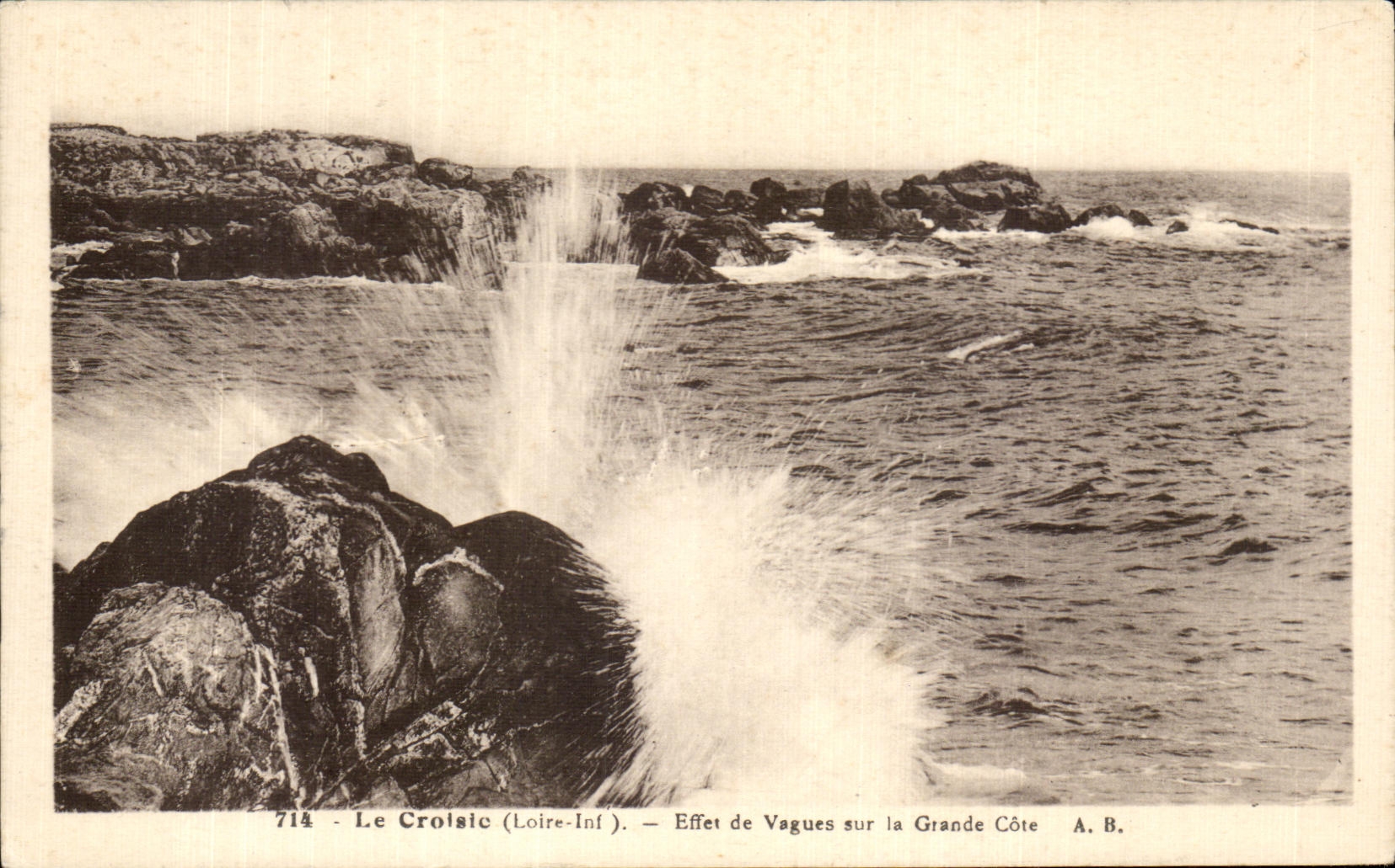 CPA Le Croisic (Loire Inf) Effet de Vagues Sur la Grande Cote