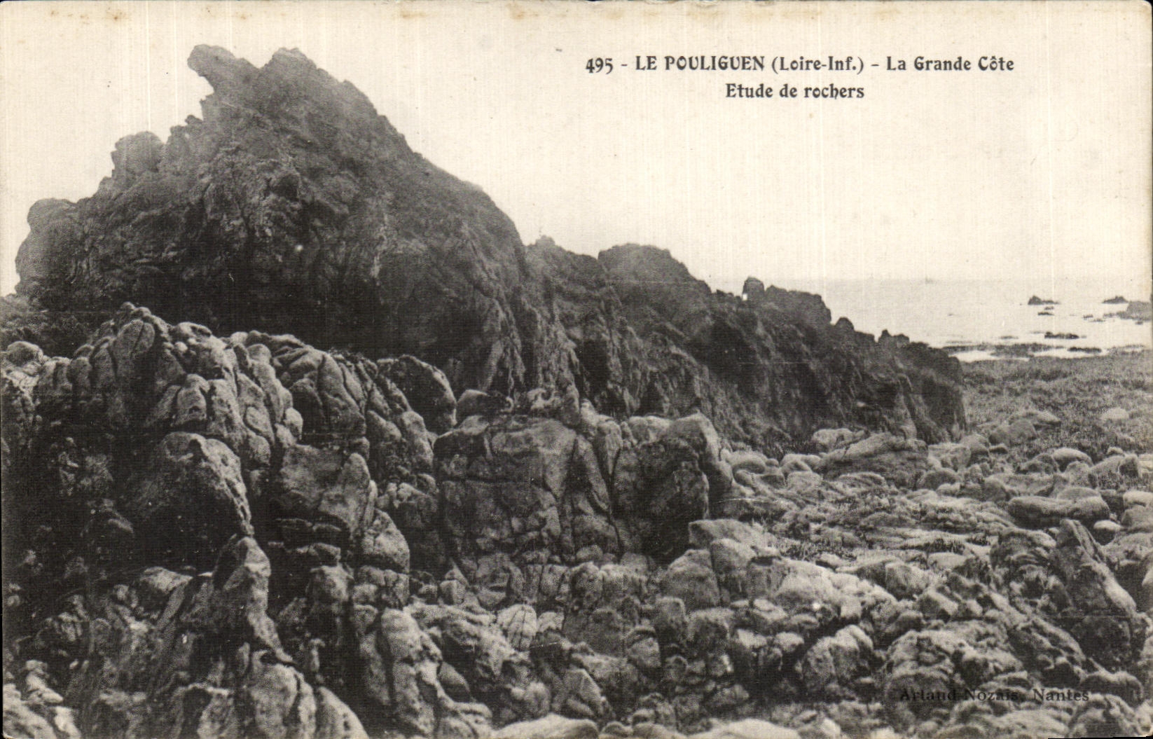 CPA Le Pouliguen (Loire Inf) La Grande Cote Etude de rochers
