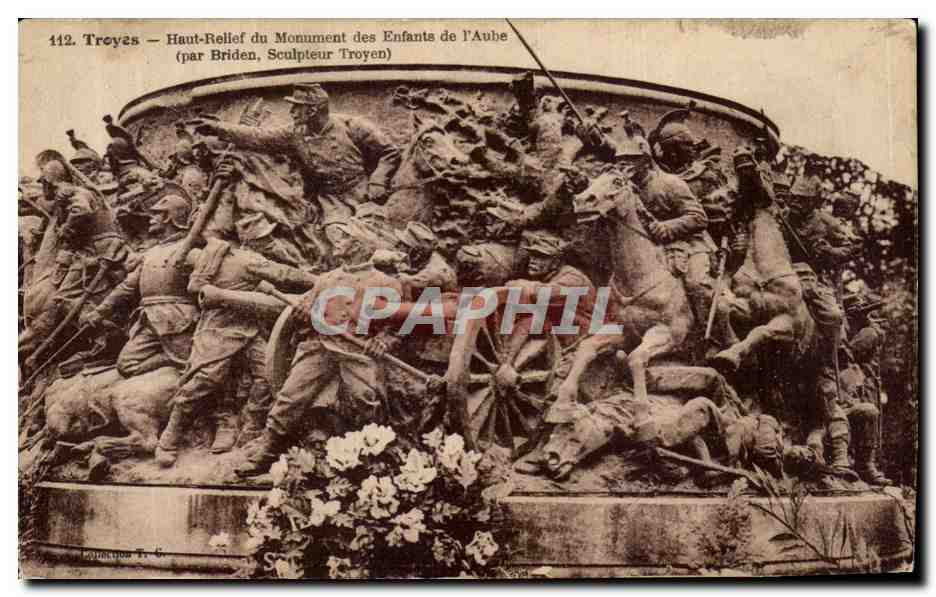 Troyes — Haut-Relief du Monument des Enfants de l'Aube (par Briden, Sculpteur Troyen)