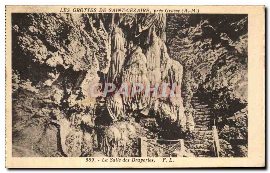 CPA Les Grottes De Saint Cezaire pres grasse La Salle des Draperies