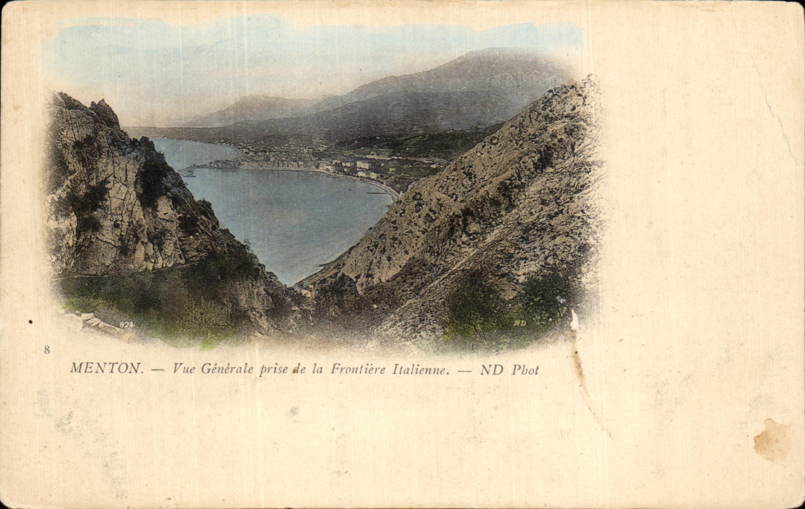 CPA Menton Vue Generale prise de la Fromtiere Italienne 