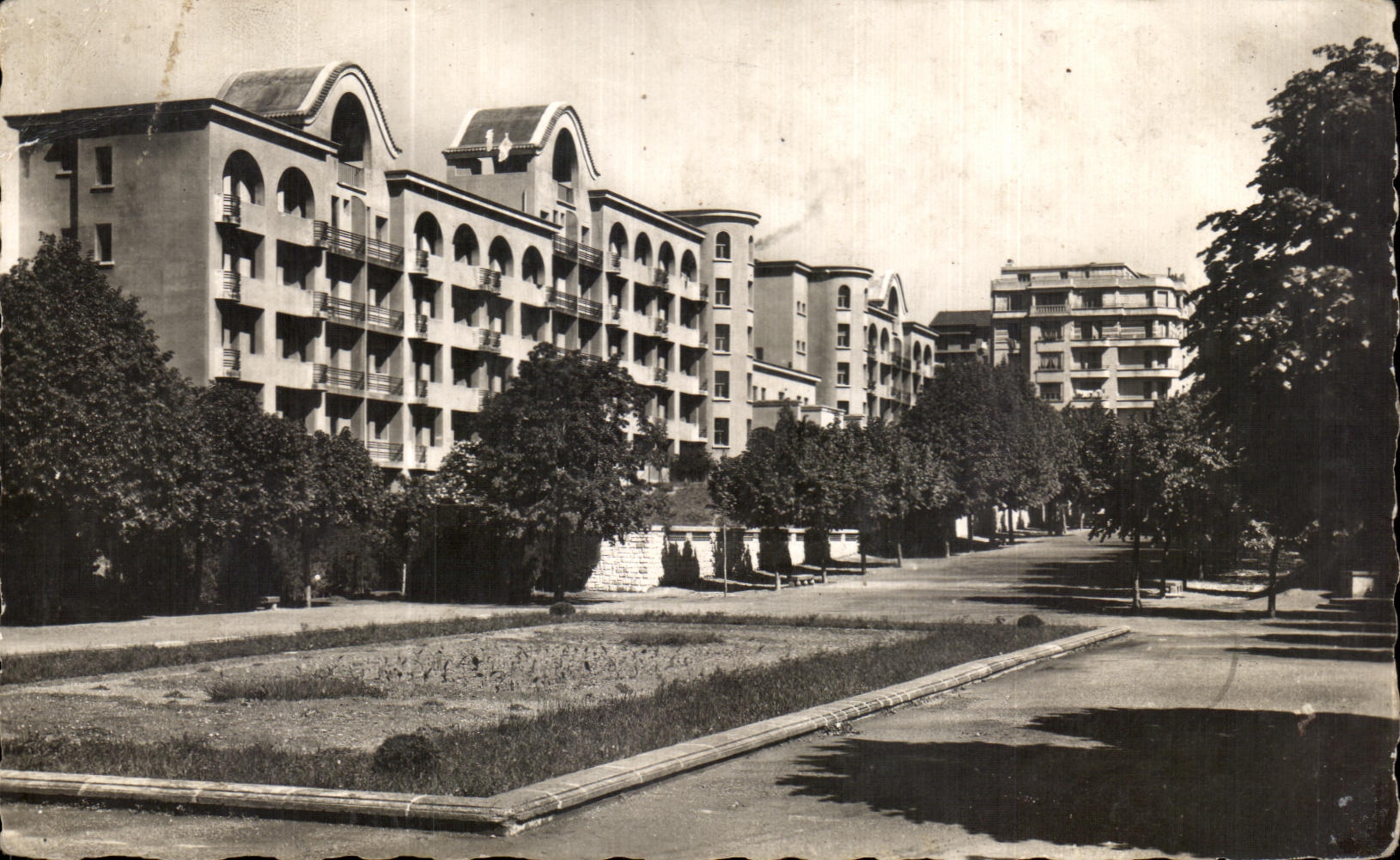 CPA La Cite du Roy Rene Aix En Provence Cite Universitaire