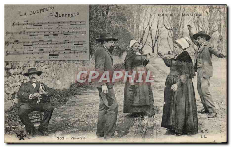 CPA Bourreio D Auvergne Folklore Costume Coiffe