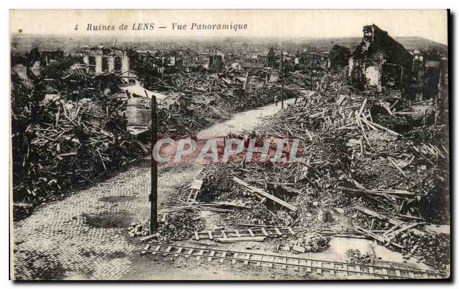 CPA Ruines de Lens Vue Panoramique Militaria