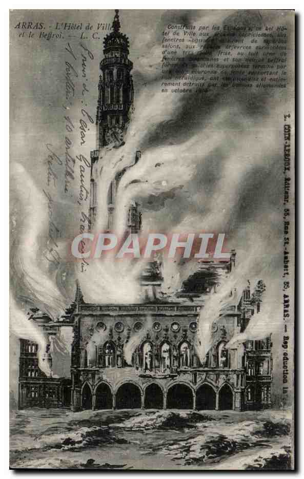 CPA Arras L Hotel de Ville et le beffroi