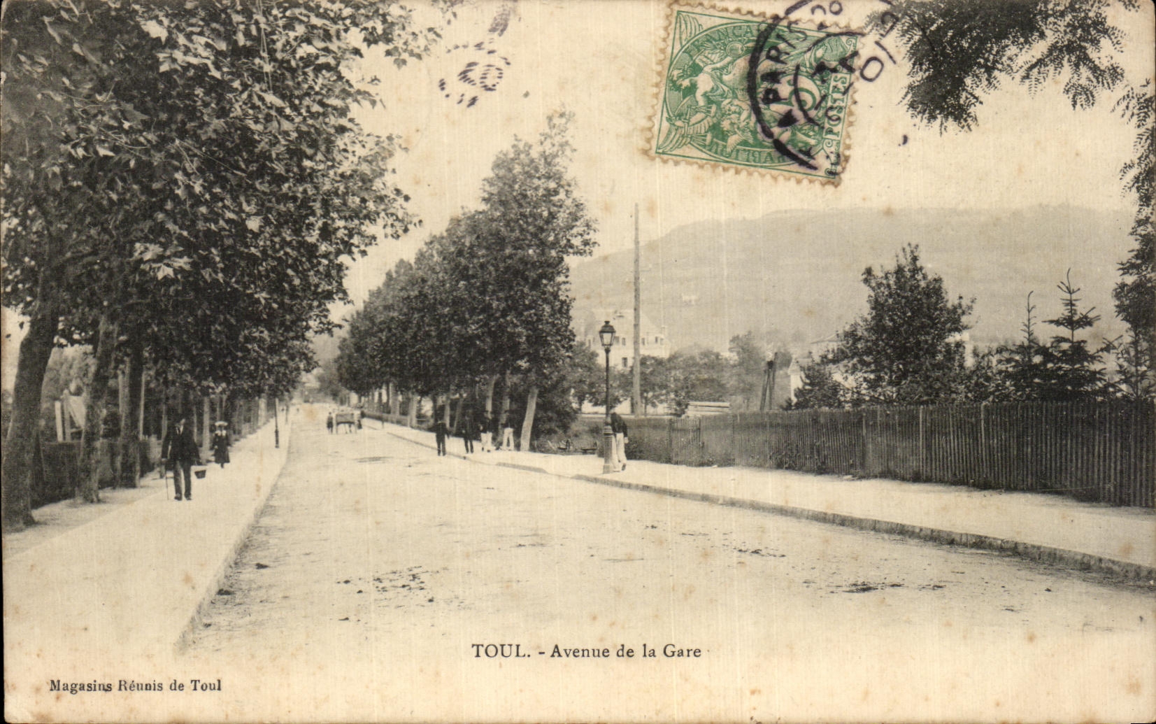 CPA Toul Avenue de la Gare