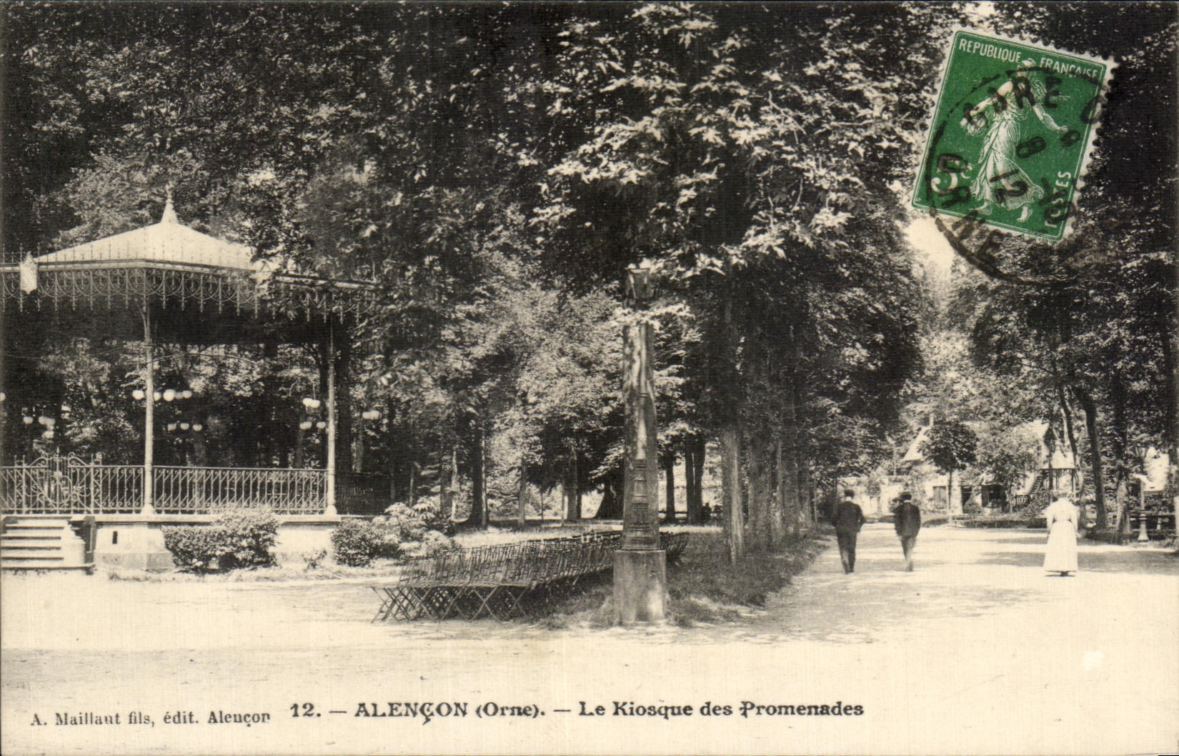 CPA Alencon (Orne) Le Kiosque des Promenades