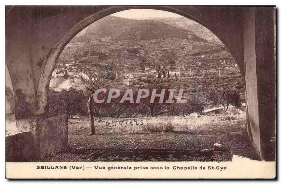 CPA Seillans (Var) Vue generale prise sous la Chapelle de St Cyr