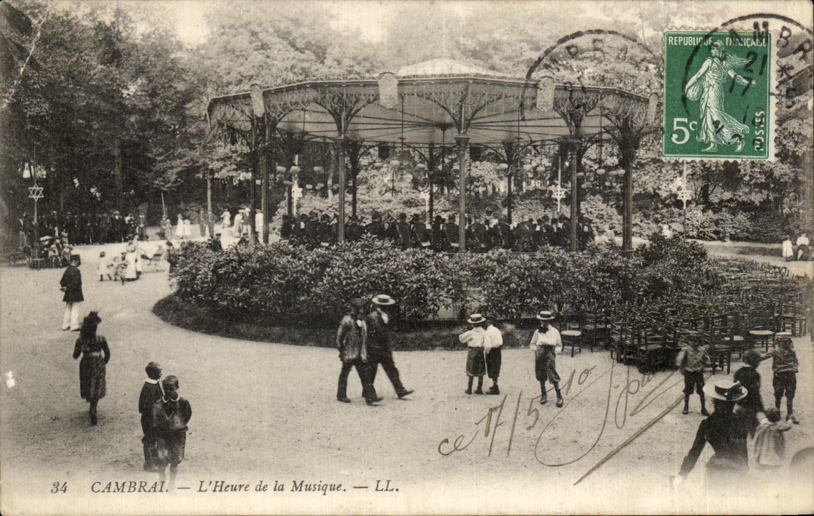 CPA Cambrai L Heure de la Musique