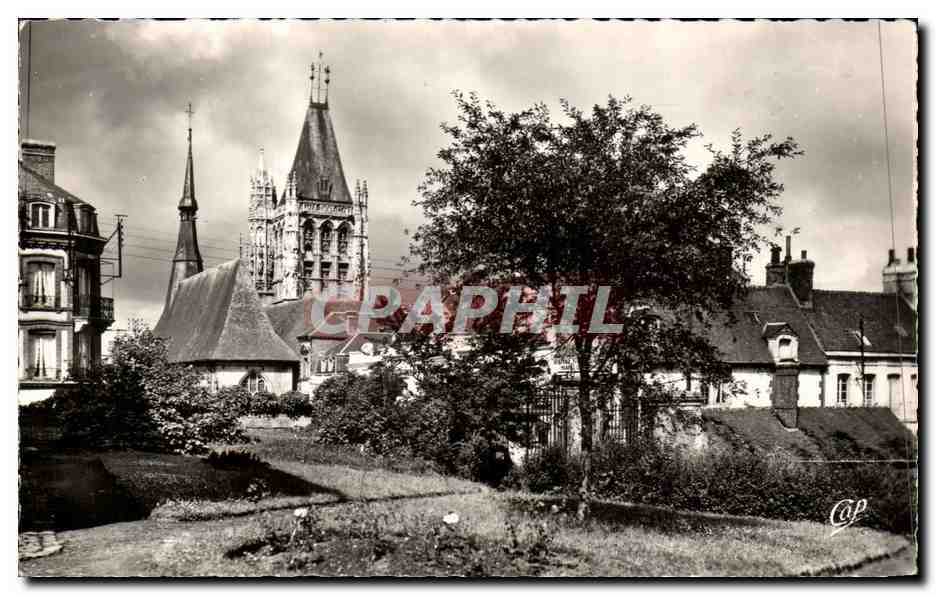 CPA Laigle L Eglise St Martin a travers les arbres