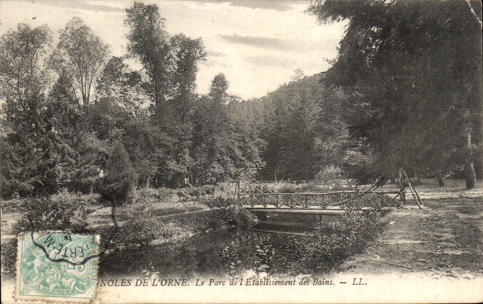 Noues-de-l'Orne — El Parque del Establecimiento de los Baños — LL.